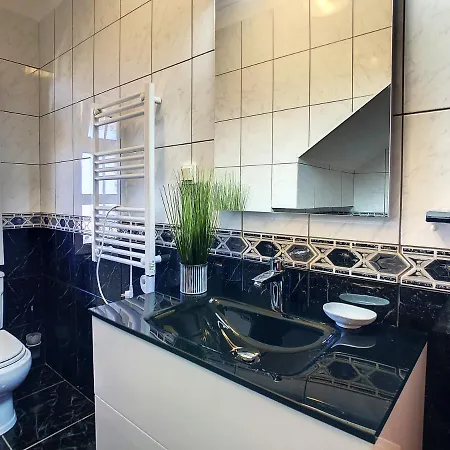 Baradaye By Lovelystay Villa Estreito Da Calheta