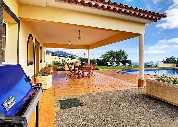 Baradaye By Lovelystay ヴィラ Estreito da Calheta