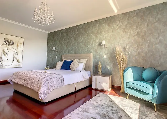 ヴィラ Baradaye By Lovelystay Estreito da Calheta