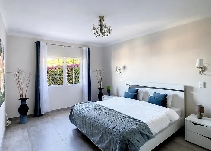 Baradaye By Lovelystay * Estreito da Calheta