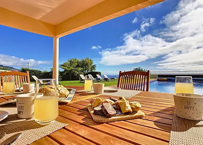 Baradaye By Lovelystay