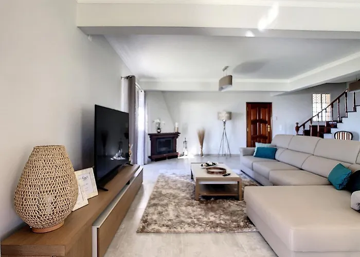 Baradaye By Lovelystay * Estreito Da Calheta